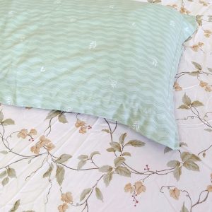 Green Petal Kingsize Bedsheet
